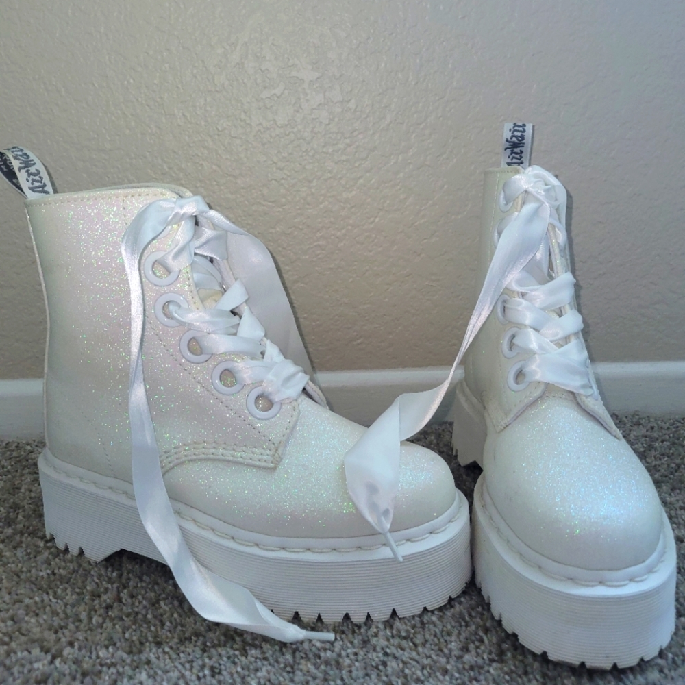 Dr Martens Molly Glitter Boot